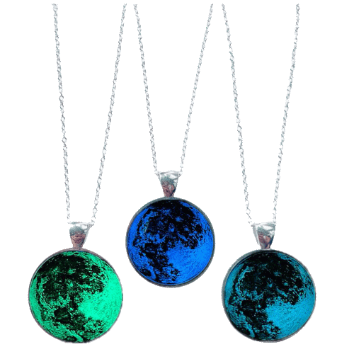 گردنبند رزین ماه شب تاب | Resin necklace